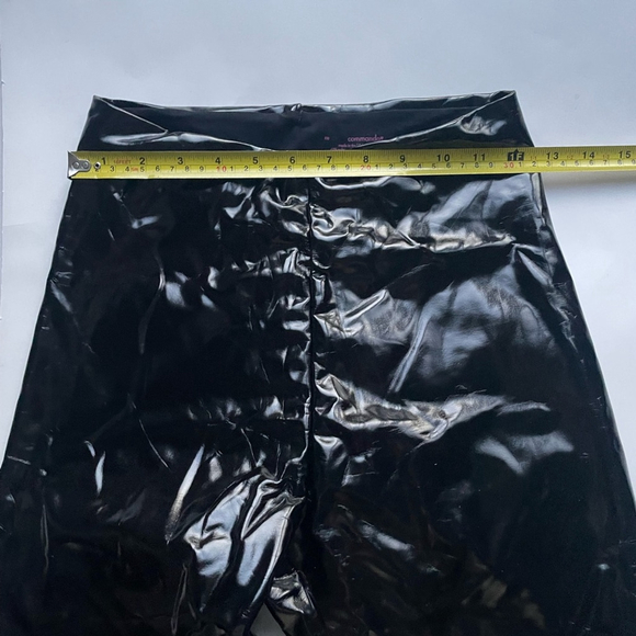 commando Faux Patent Leather Legging High-Shine pants - Picture 6 of 7